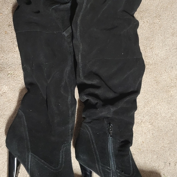 Steve Madden Xenonn 6.5 thigh high boots - Picture 7 of 7